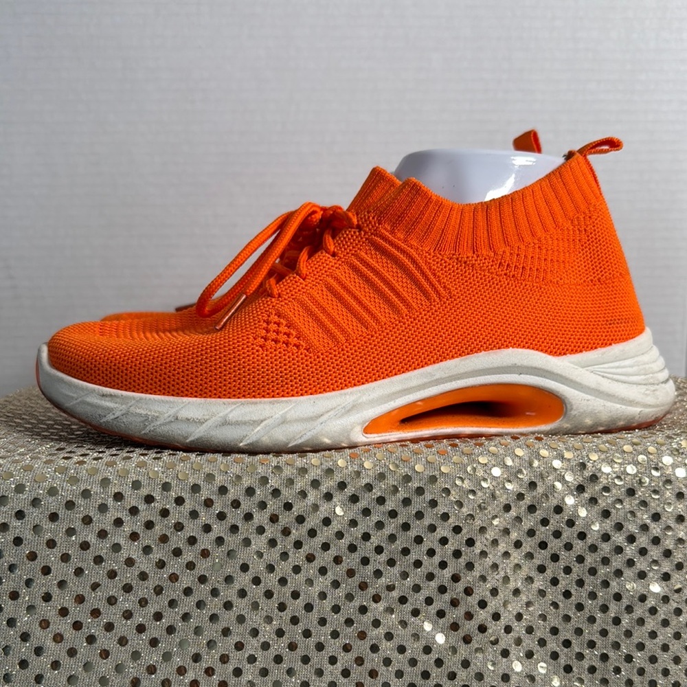 ROGUE Helium - Vibrant Orange Knit Sneakers Sz. 8